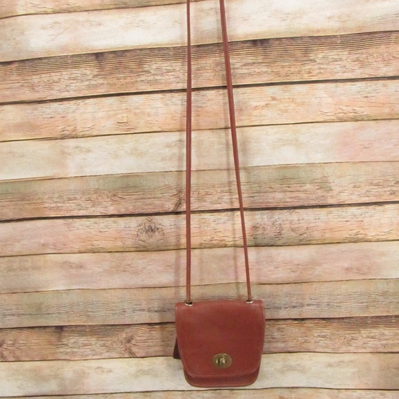 Coach Handbags - COACH Vintage Everett Leather Mini Cross-Body